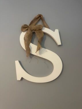 Decorative Wooden Letter S in White with Burlap Bow